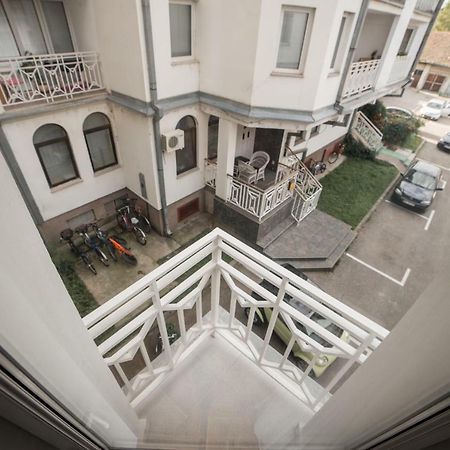 Royal Apartment Backa Palanka Luaran gambar