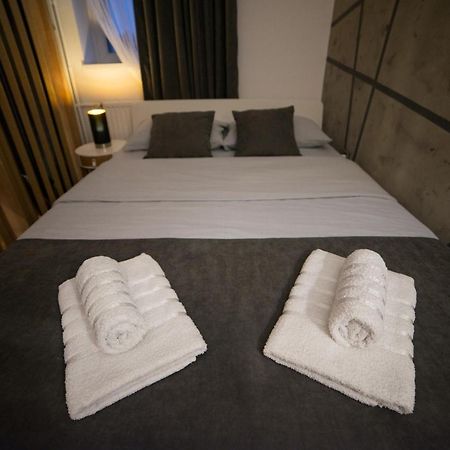 Royal Apartment Backa Palanka Luaran gambar